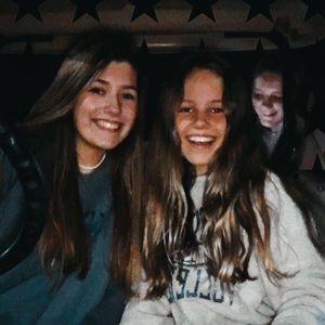 Meet your Posher, Abbie